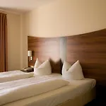 ホテル Parkhotel
