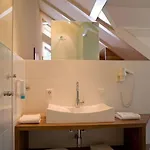 Parkhotel ホテル 3*